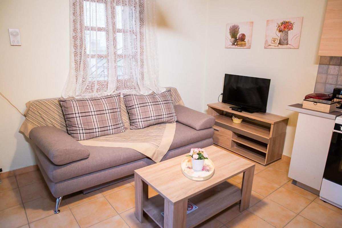 Muses Old Town Ioannina Apartment Exterior foto