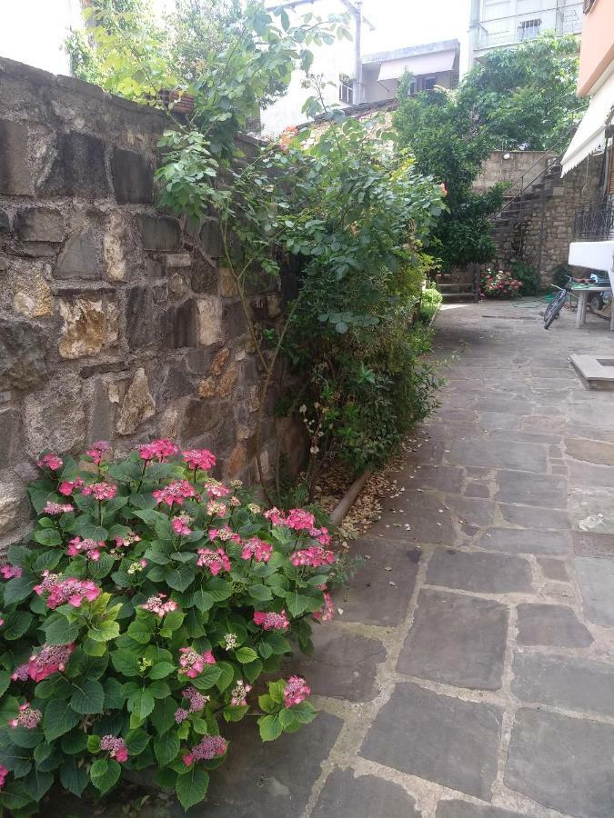 Muses Old Town Ioannina Apartment Exterior foto